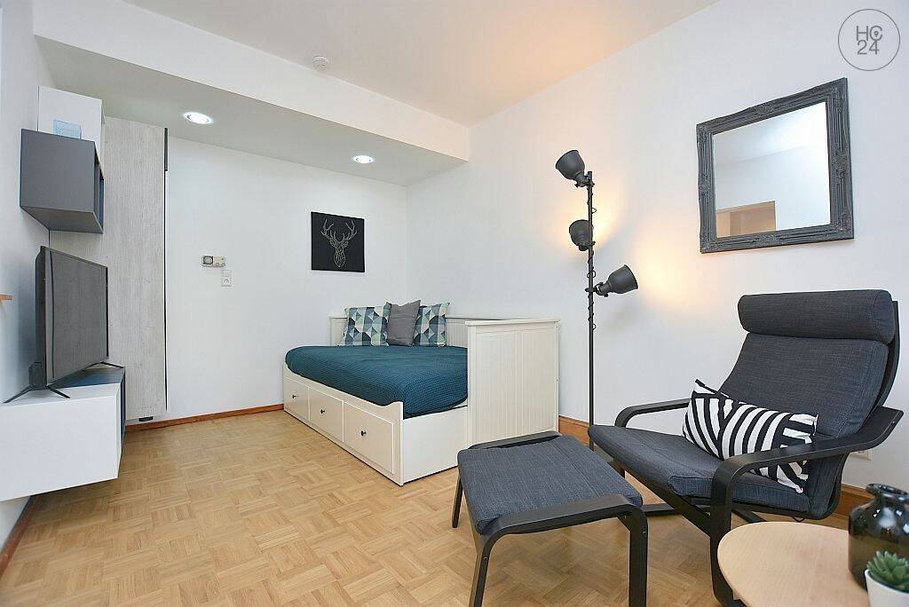 Wunderschöne, modern möblierte Wohnung in Stuttgart Mitte – 70184 Stuttgart – Bild 1 von 3
