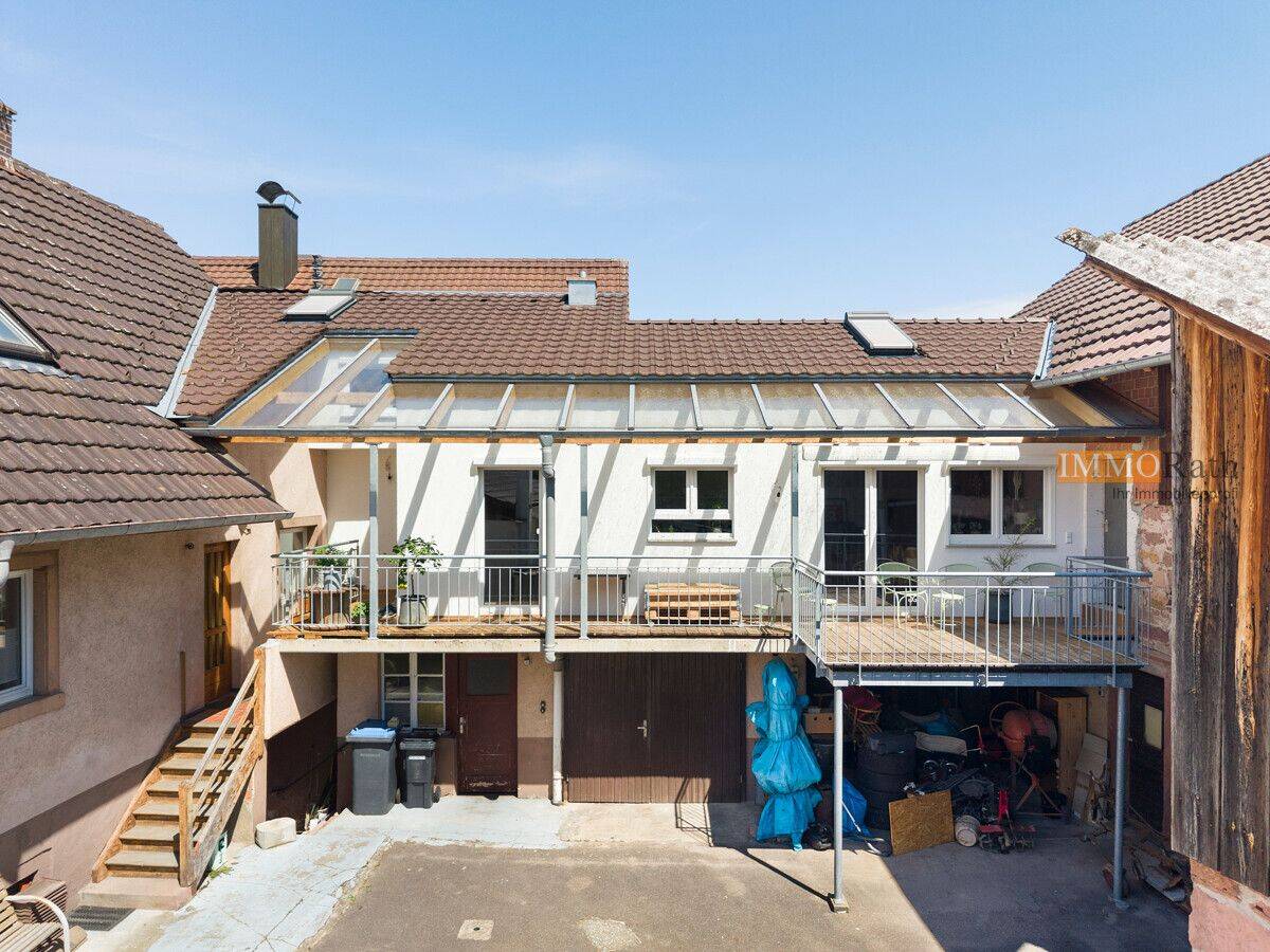 IMMORath.de – Charmantes Zweifamilienhaus mit historischem Altbau und modernem Anbau, 79336 Herbolzheim