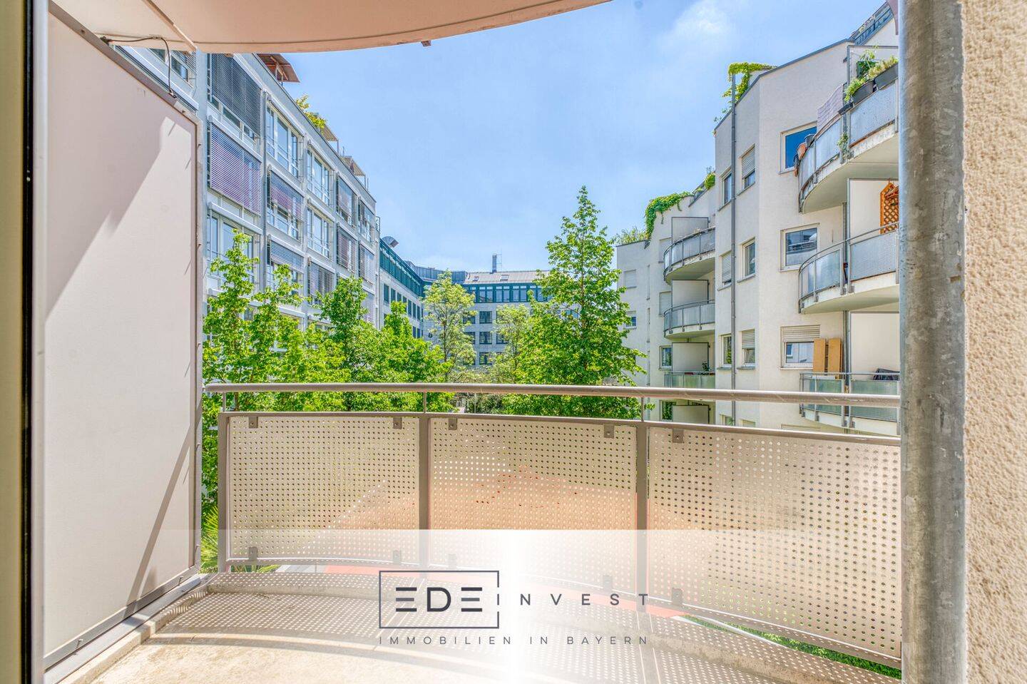 Urban wohnen, Ruhe genießen – renovierte 2-Zimmer-Wohnung mit sonnigem Balkon in der Ludwigsvorstadt, 80336 München (Altstadt-Lehel Ludwigsvorstadt-Isarvorstadt Sendling)