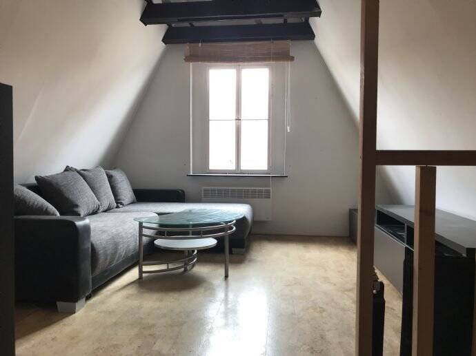 Schöne renovierte möblierte 2-Zimmer-Dachgeschosswohnung, 91541 Rothenburg ob der Tauber