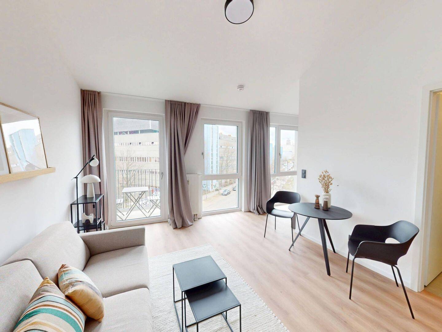 Perfekt für Singles: Modernes 1-Zimmer-Apartment mit geschmackvoller Möblierung, EBK und BALKON direkt an der Spree, 12459 Berlin (Treptow-Köpenick)