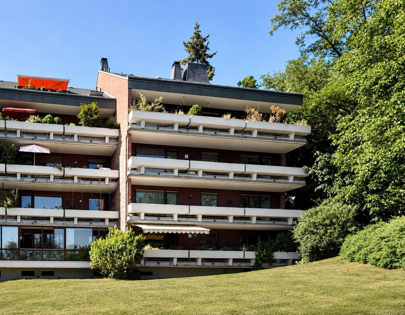 Architektur, Weitblick und Wohnqualität am Vitusbach, 93051 Regensburg (Galgenberg Großprüfening-Dechbetten-Königswiesen Kumpfmühl-Ziegetsdorf-Neuprüll)