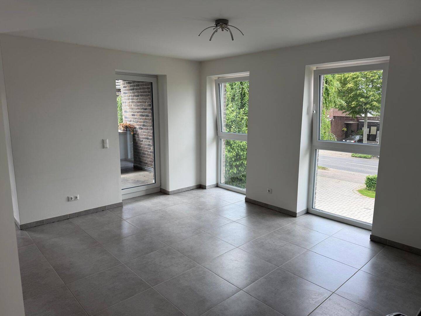 *** Leben im Zentrum von Erkelenz *** Schöne 2-Zimmerwohnung***Barrierefrei***, 41812 Erkelenz