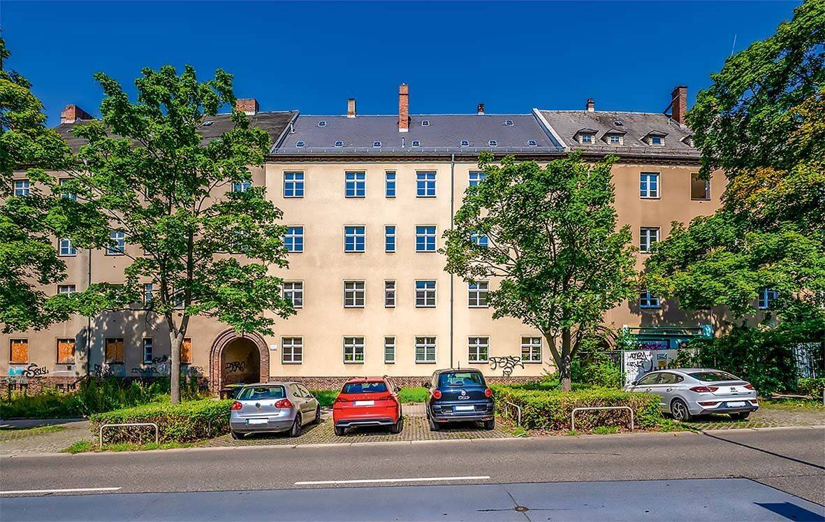 Mehrfamilienhaus in attraktiver Universitätslage mit Entwicklungspotenzial, 9126 Chemnitz (Altchemnitz Bernsdorf Gablenz Lutherviertel Sonnenberg)
