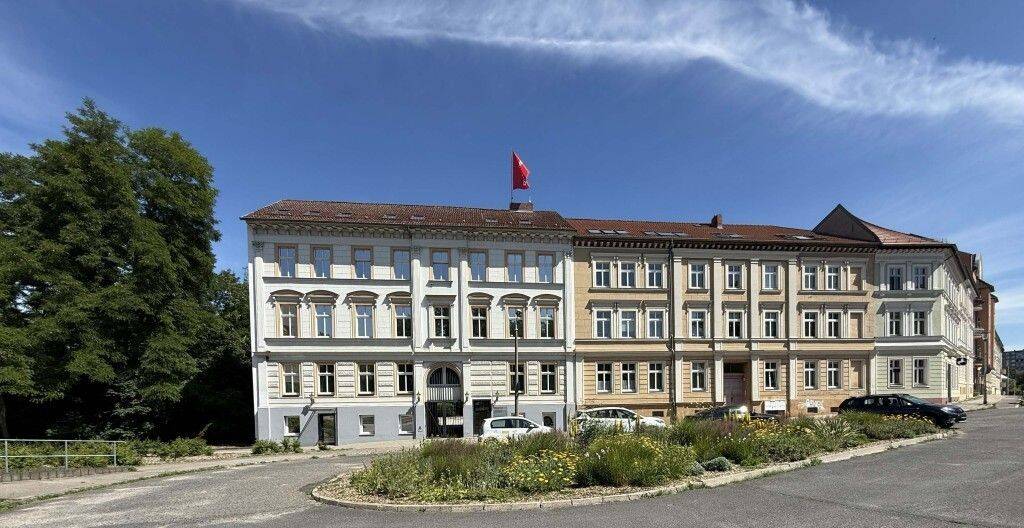 Kuscheliges DG-Nest in Zentrumsnähe und Parkanlage vor der Tür – Gemeinschaftsgrünfläche hinter dem Haus, 15230 Frankfurt (Oder) (Frankfurt)