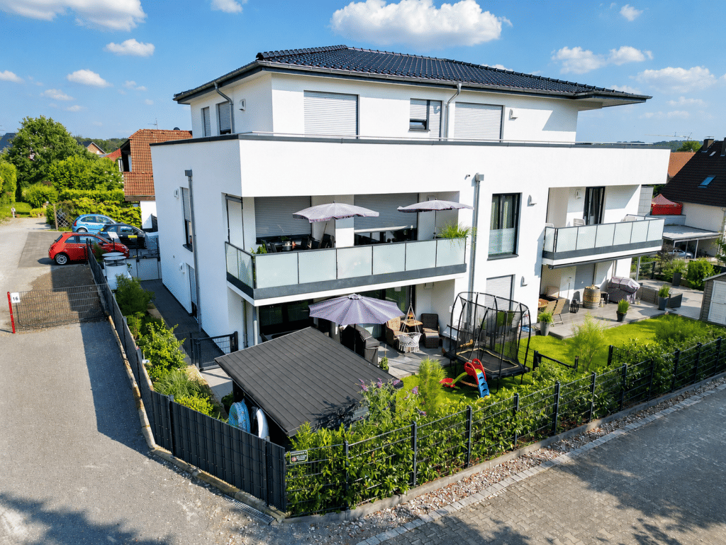 Gartenwohnung mit Terrasse und zwei Stellplätzen in Paderborn-Wewer, 33106 Paderborn