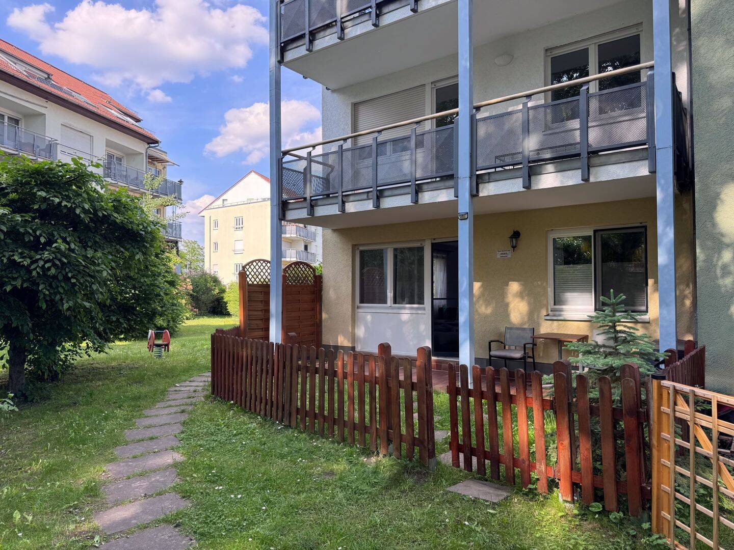 Möblierte Terrassenwohnung in Teltow – 78,85 m², Tiefgarage, 14513 Teltow