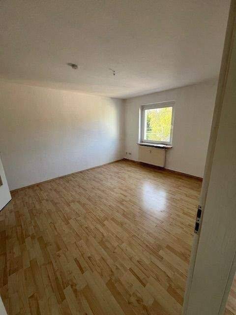 schöne 2-Raum Wohnung im EG – ruhige Wohnlage, 6132 Halle (Saale) (Ammendorf-Beesen Planena Radewell-Osendorf Silberhöhe)