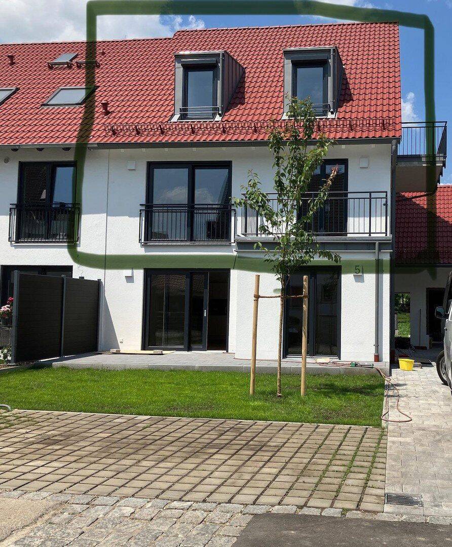 Maisonettewohnung mit viel Platz und zwei Balkone, 85757 Karlsfeld