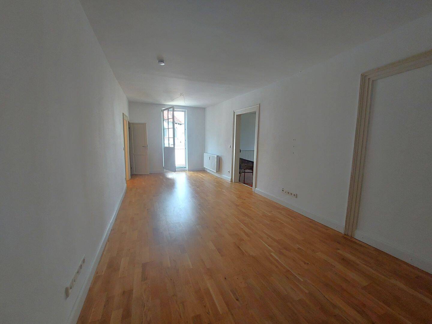 Ruhig gelegene Altbauwohnung mit Balkon in Esslingen – Weil, 73733 Esslingen am Neckar