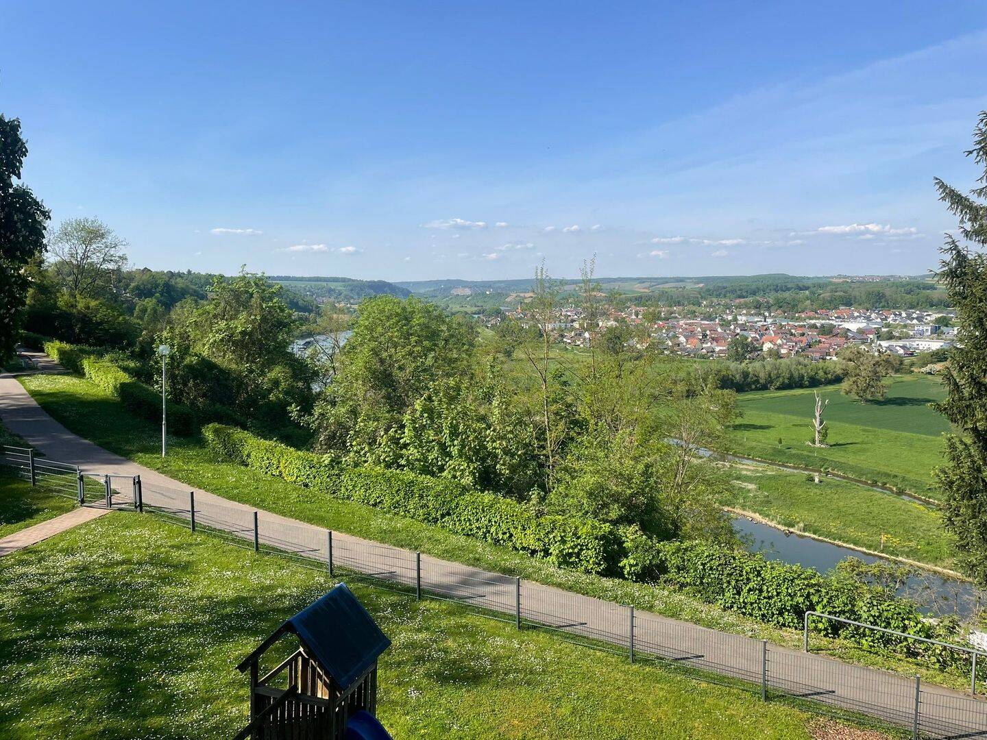2,5-Zi. Wohnung in Bestlage von Wimpfen | Neckarblick | teilmöb. | Stellplatz | Aufzug | Smart Home, 74206 Bad Wimpfen