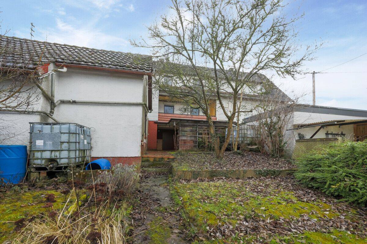 DHH mit schönem Garten sucht Bastler!, 75428 Illingen