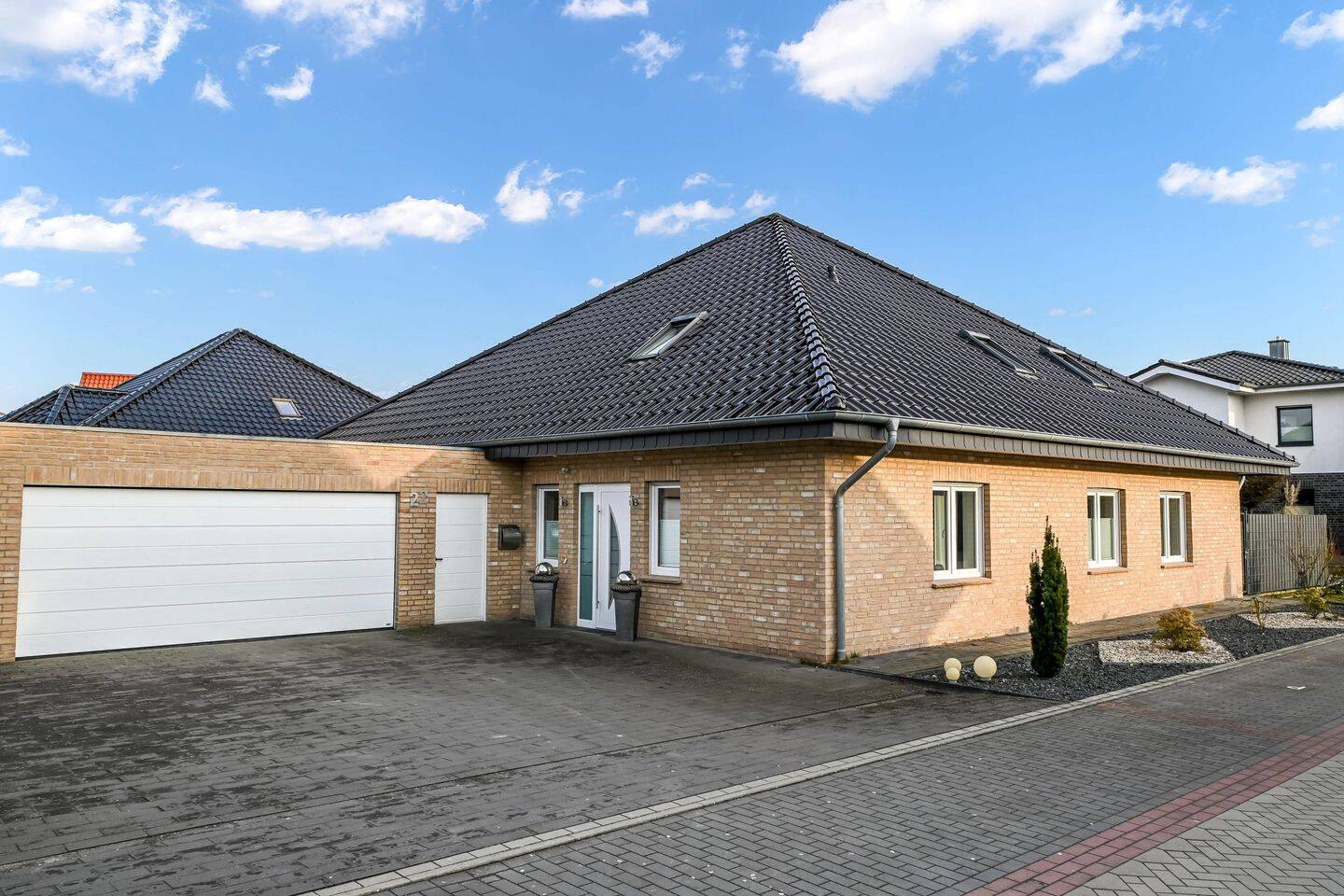 Moderner Bungalow mit ausgebautem Dachgeschoss in Bestzustand!, 48496 Hopsten