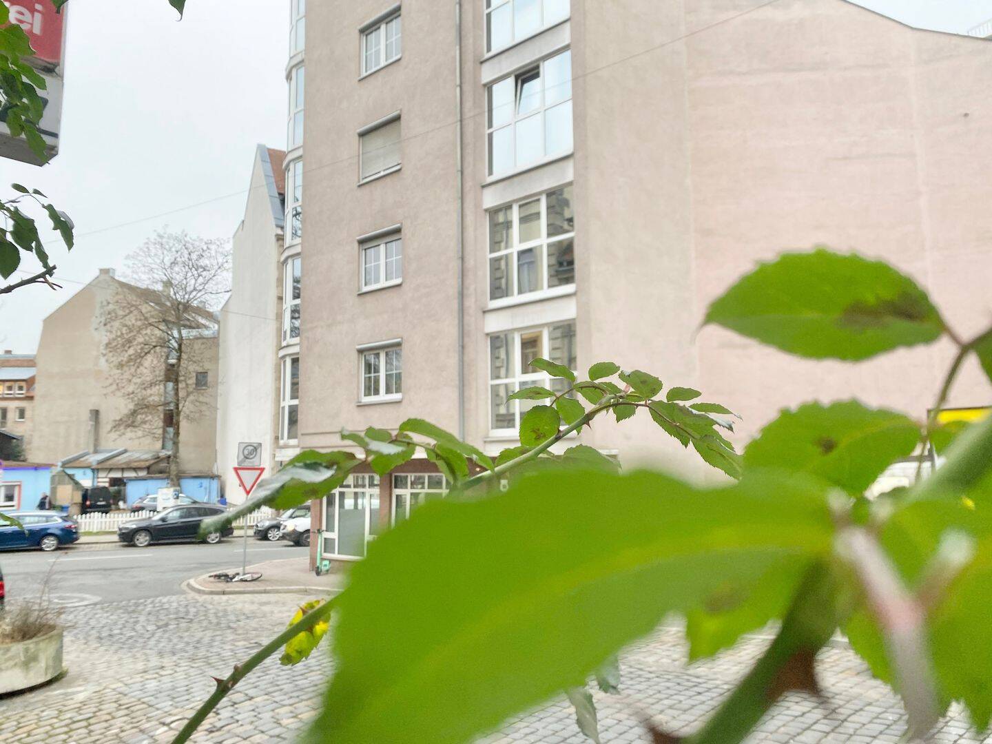 LICHTDURCHFLUTETE 3 ZIMMER WOHNUNG IM HERZEN VON FÜRTH, 90762 Fürth (Innenstadt)