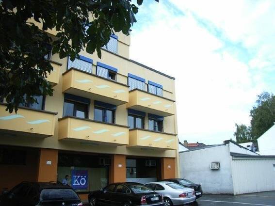 sonniges Apartment in der Stadtmitte Bayreuths mit Balkon, 95444 Bayreuth (Altstadt City Gartenstadt Kreuzstein Neue Heimat)