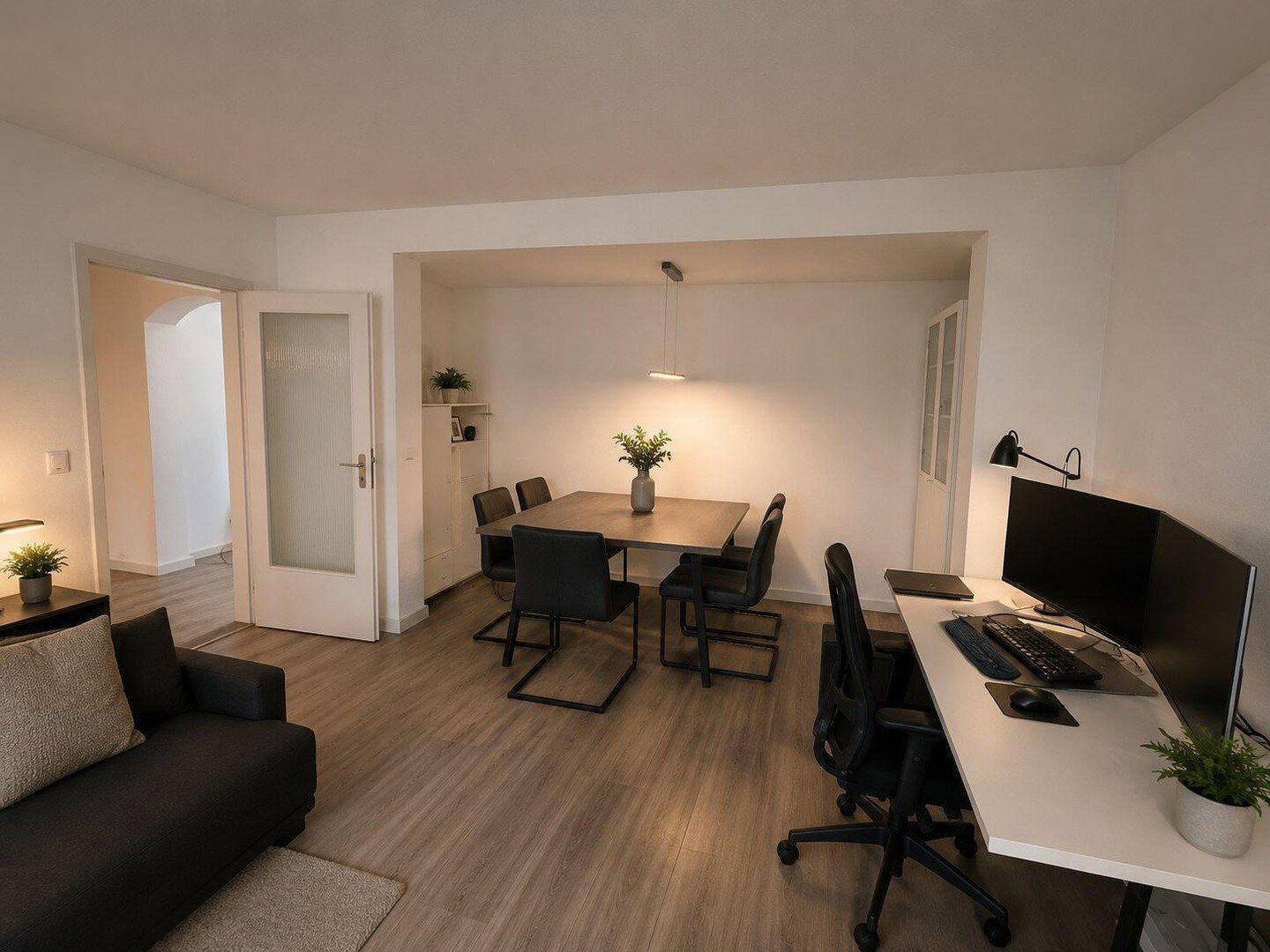 Zwei Zimmer Eigentumswohnung, ca. 67 m2, im Zentrum von Düsseldorf, 40227 Düsseldorf (Eller Oberbilk)