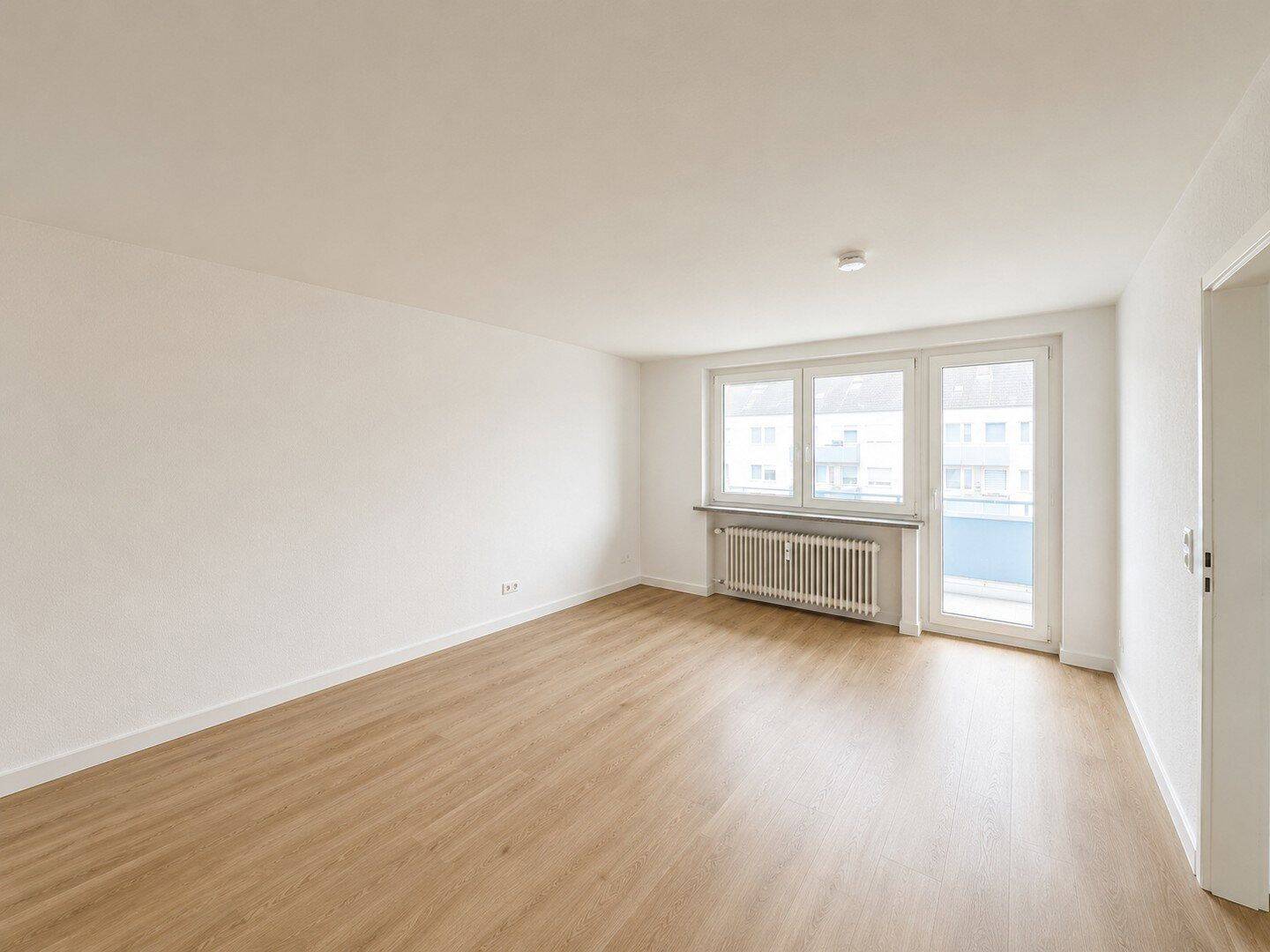 Zuhause mit 2 Zimmern und modernisiertem Wohnkomfort in perfekter Lage in Sindelfingen, 71065 Sindelfingen