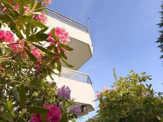 Sonniges Juwel in Blankenese: Gepflegte 3-Zimmer-Wohnung mit Süd-Balkon und Tiefgarage