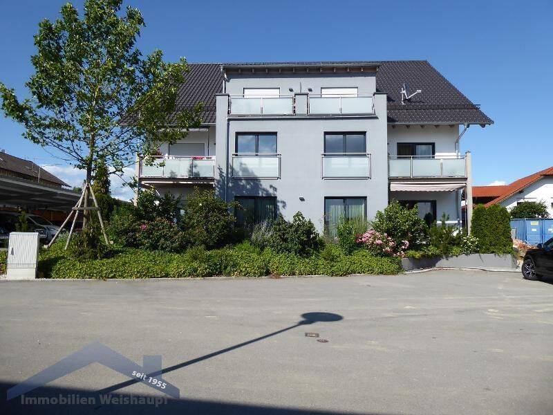 Vilshofen Waizenbach hochwertige 3-Zi Whg. mit Wohnküche und Dachterrasse in kleiner Wohnanlage, 94474 Vilshofen an der Donau