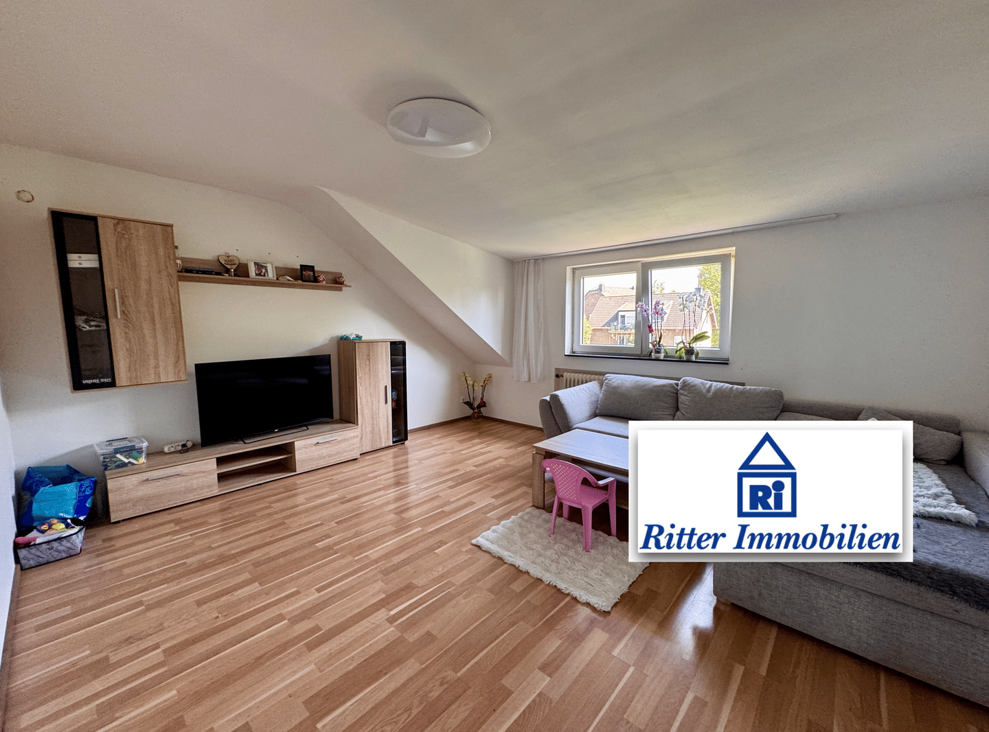 Ritter Immobilien e.K.: Top modernisierte 3-ZiKDB-ETW in Münsterbusch!, 52222 Stolberg (Rhld.)