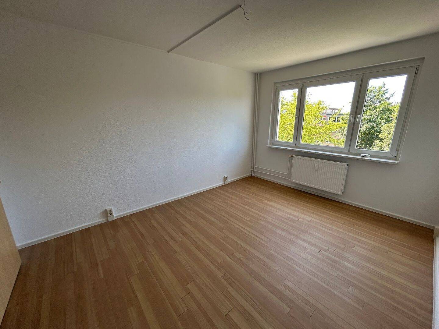 Frisch renovierte 3-Zimmer-Wohnung in ruhiger Lage!, 6466 Seeland
