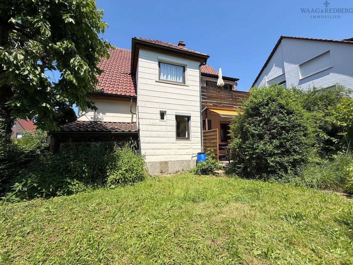 Gepflegtes Zweifamilienhaus in Berkheim mit großem Südgarten & Ausbaupotenzial, 73734 Esslingen am Neckar