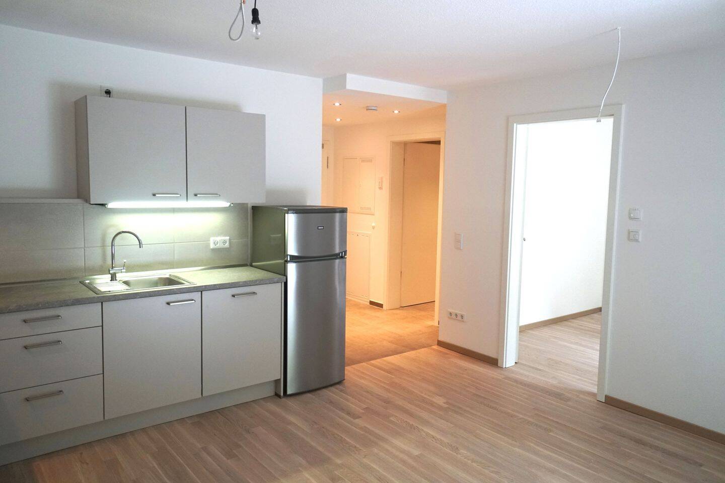 Moderne 2-Zimmer-Whg. im EG mit Terrasse, EBK und Aufzug am Rednitzgrund/Katzwang, 90453 Nürnberg