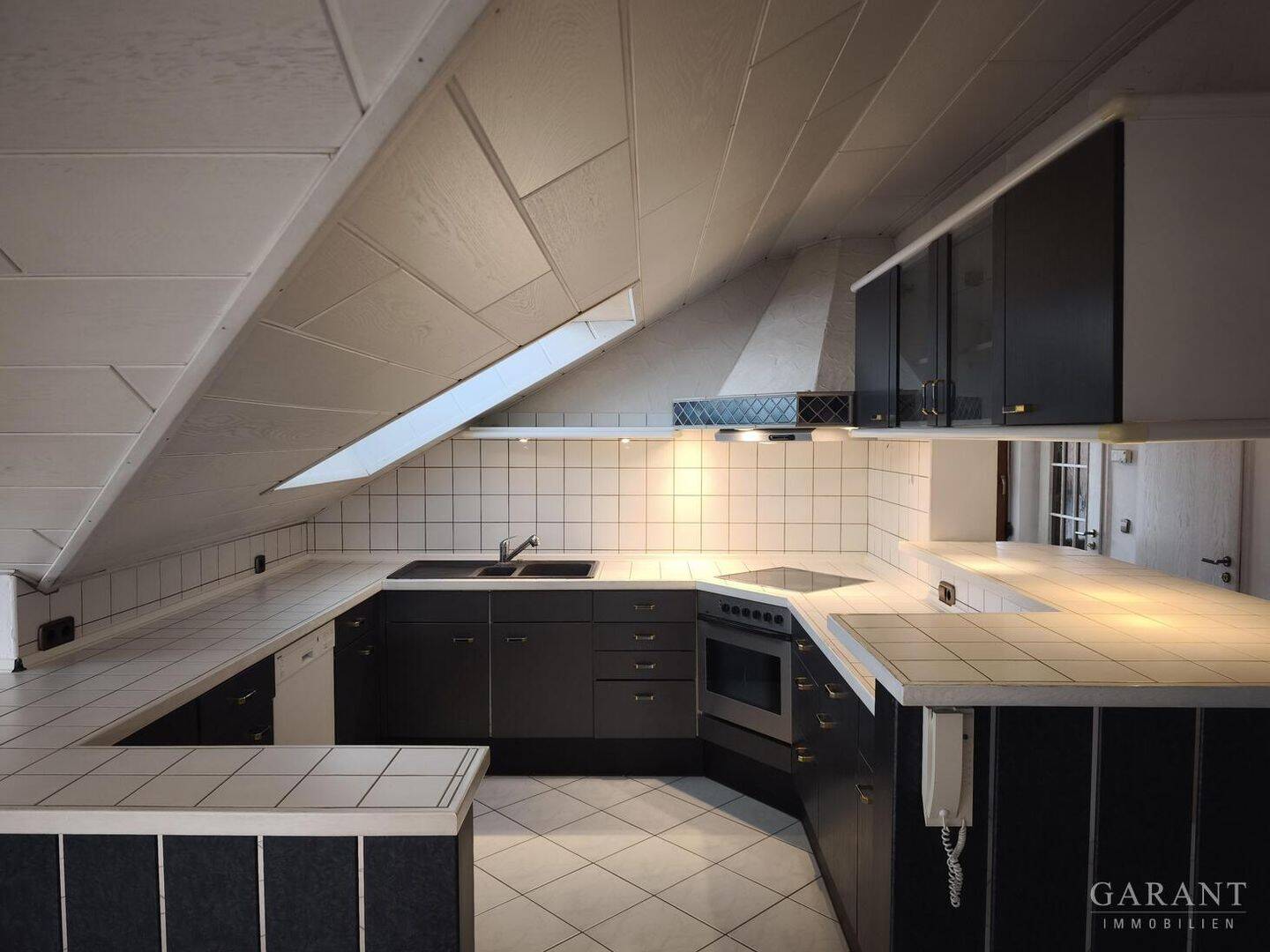 Ankommen und wohlfühlen – helle 3,5-Zimmer-Dachgeschosswohnung, 73434 Aalen
