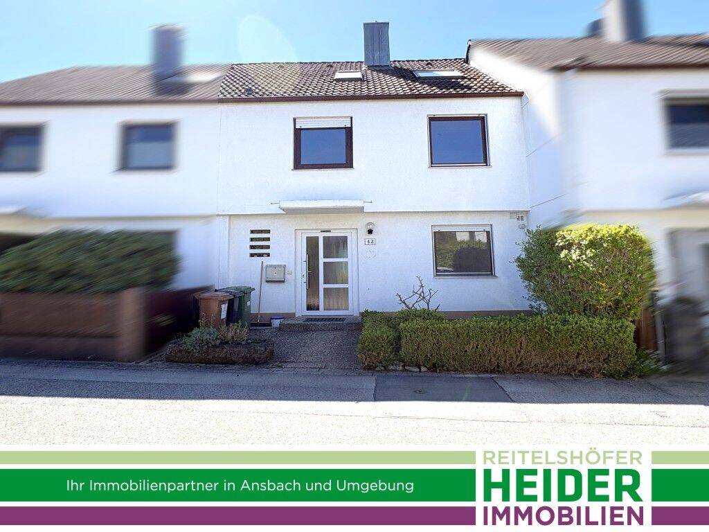 Reihenmittelhaus in beliebter Lage in Hennenbach, 91522 Ansbach