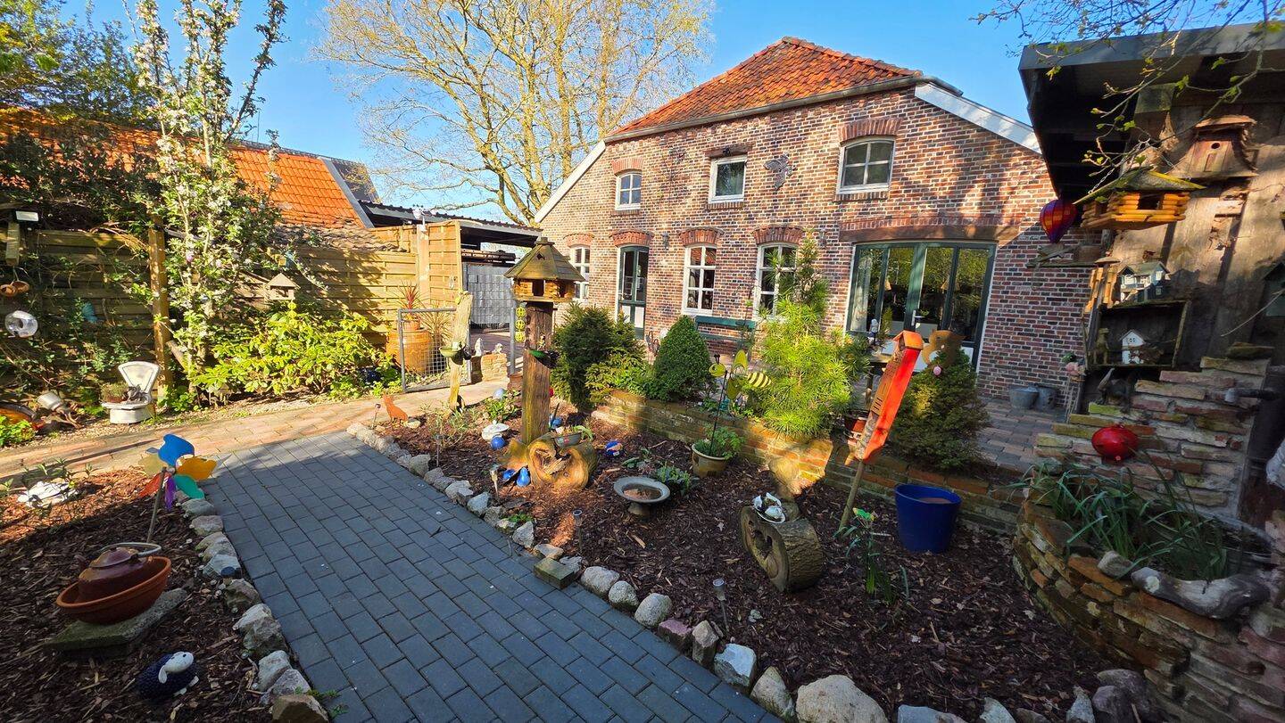 Charmantes Landhaus mit großzügigem Garten in ruhiger Lage, 26826 Weener