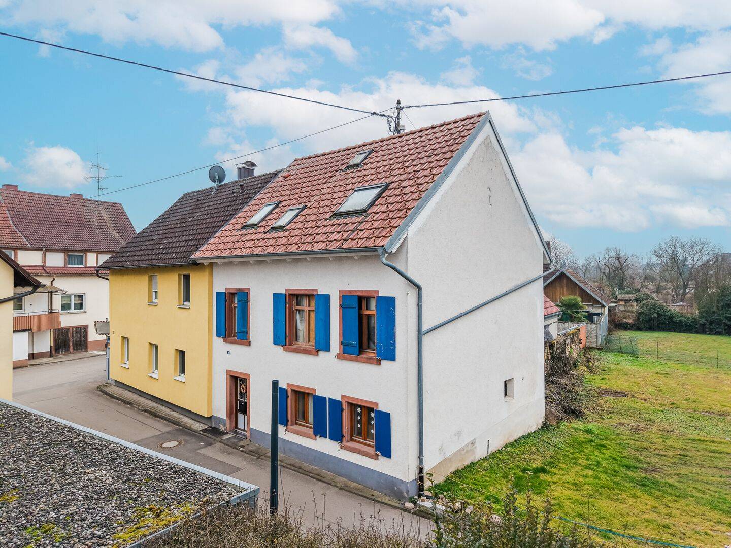 Klein, aber fein mit Gartenmöglichkeit, 79331 Teningen