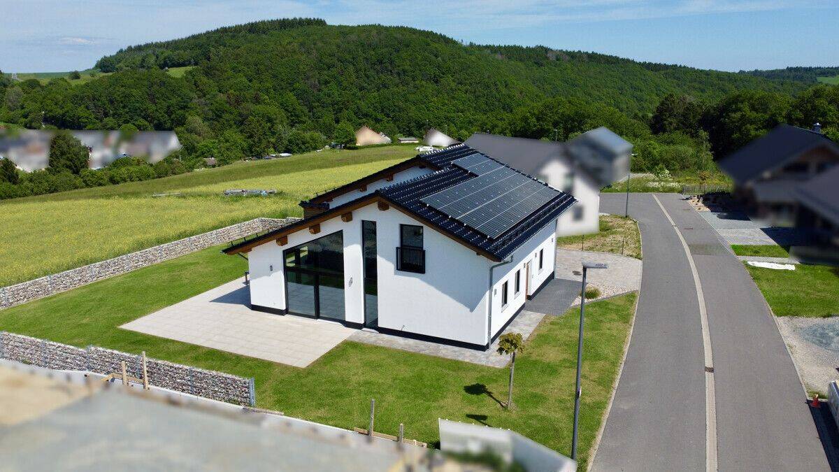 Luxuriöses Traumhaus in ruhiger Grünlage mit Fernblick, Sauna, Whirlpool, PV Anlage und mehr, 55767 Abentheuer