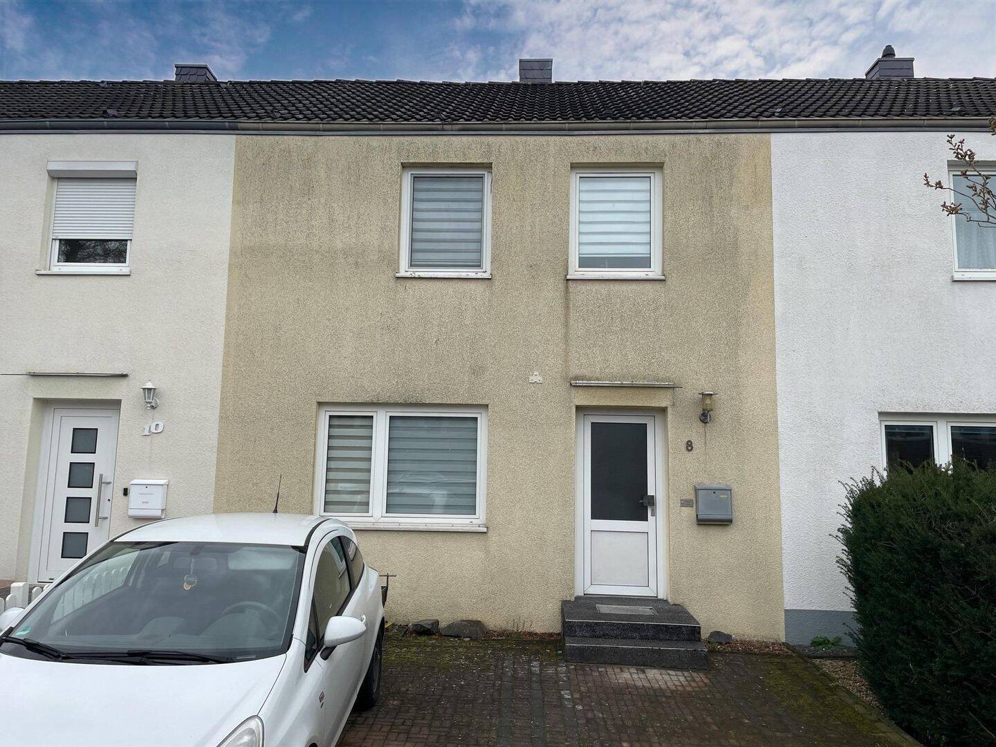 Ideal für Paare oder kleine Familien: Reihenmittelhaus mit Garten in Goch, 47574 Goch