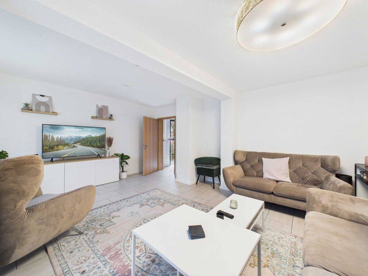 TOP Preis – Einfamilienhaus mit Scheune | Oberderdingen, 75038 Oberderdingen