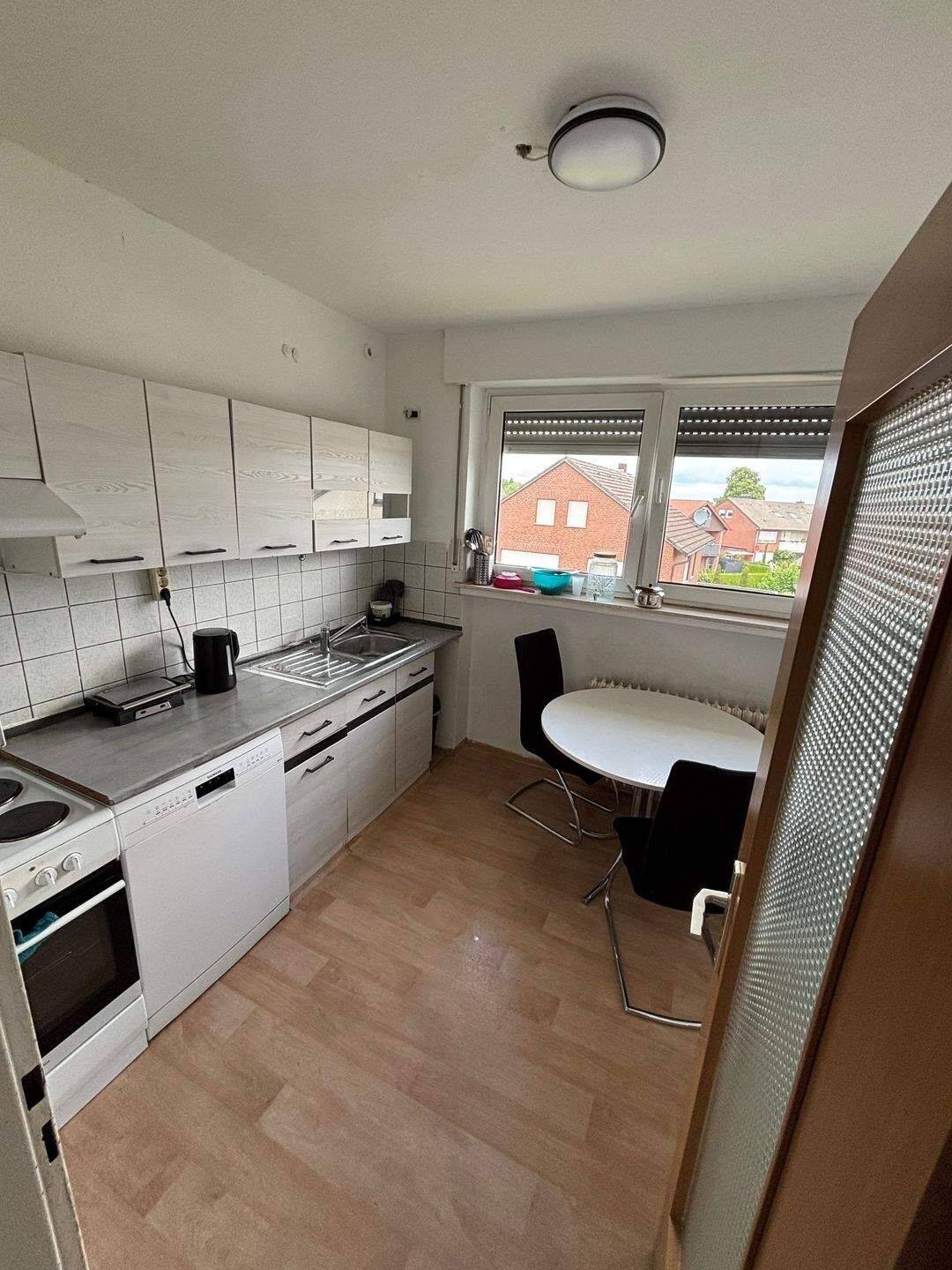 3-Zimmer-Wohnung mit Loggia, Kellerraum und Garage, 48336 Sassenberg