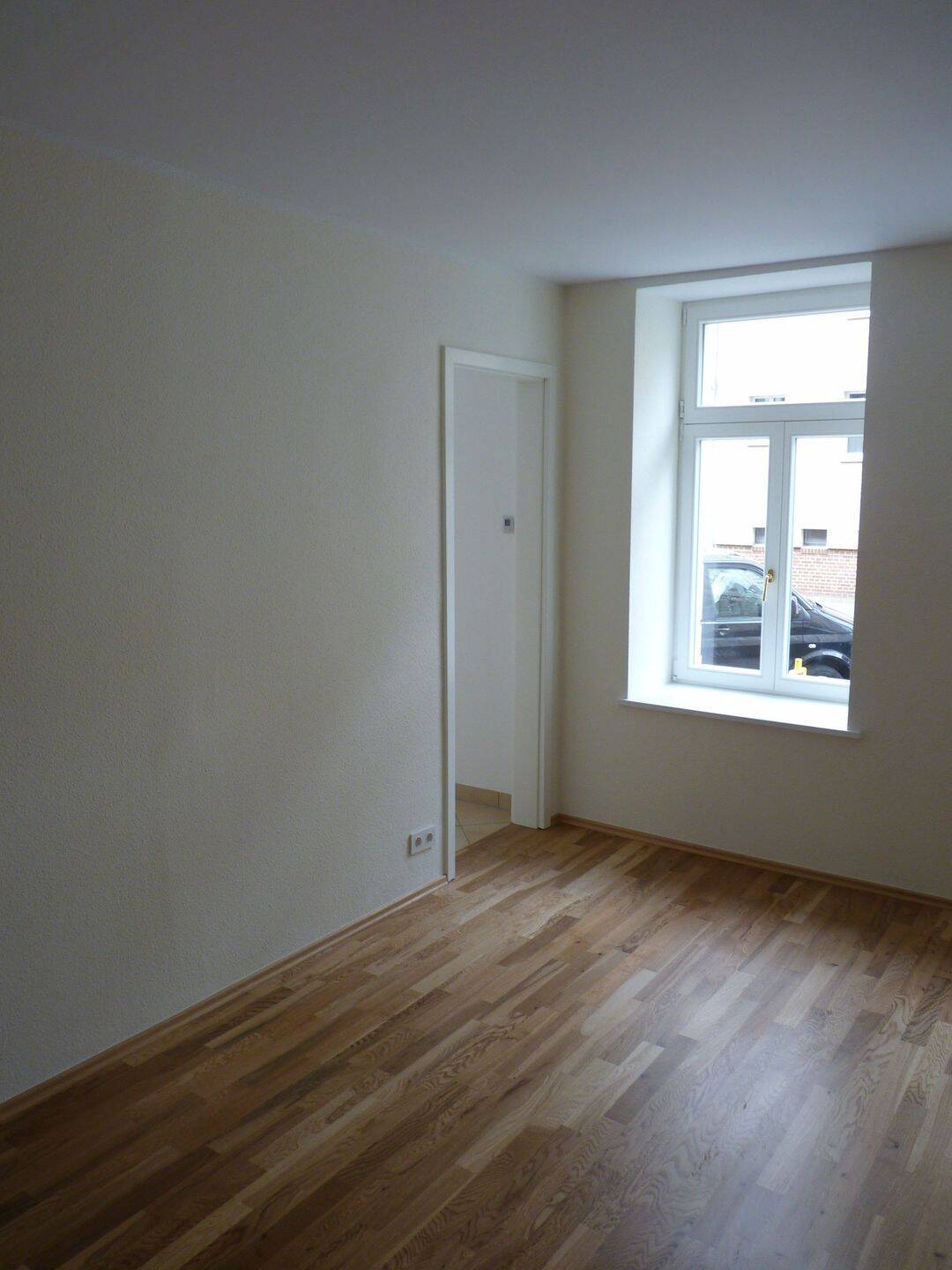 Historisches 2-Zimmer-Mezzanin mit Balkon in Leipzig, 4129 Leipzig (Eutritzsch)
