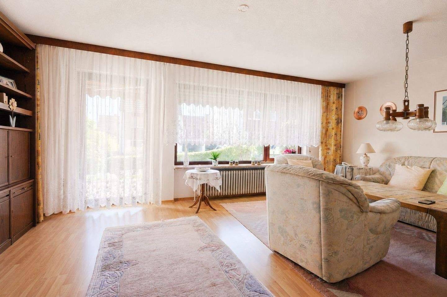 DHH in Bth., Für alle, die sich ein helles Zuhause mit viel Platz für die Familie wünschen, 95445 Bayreuth