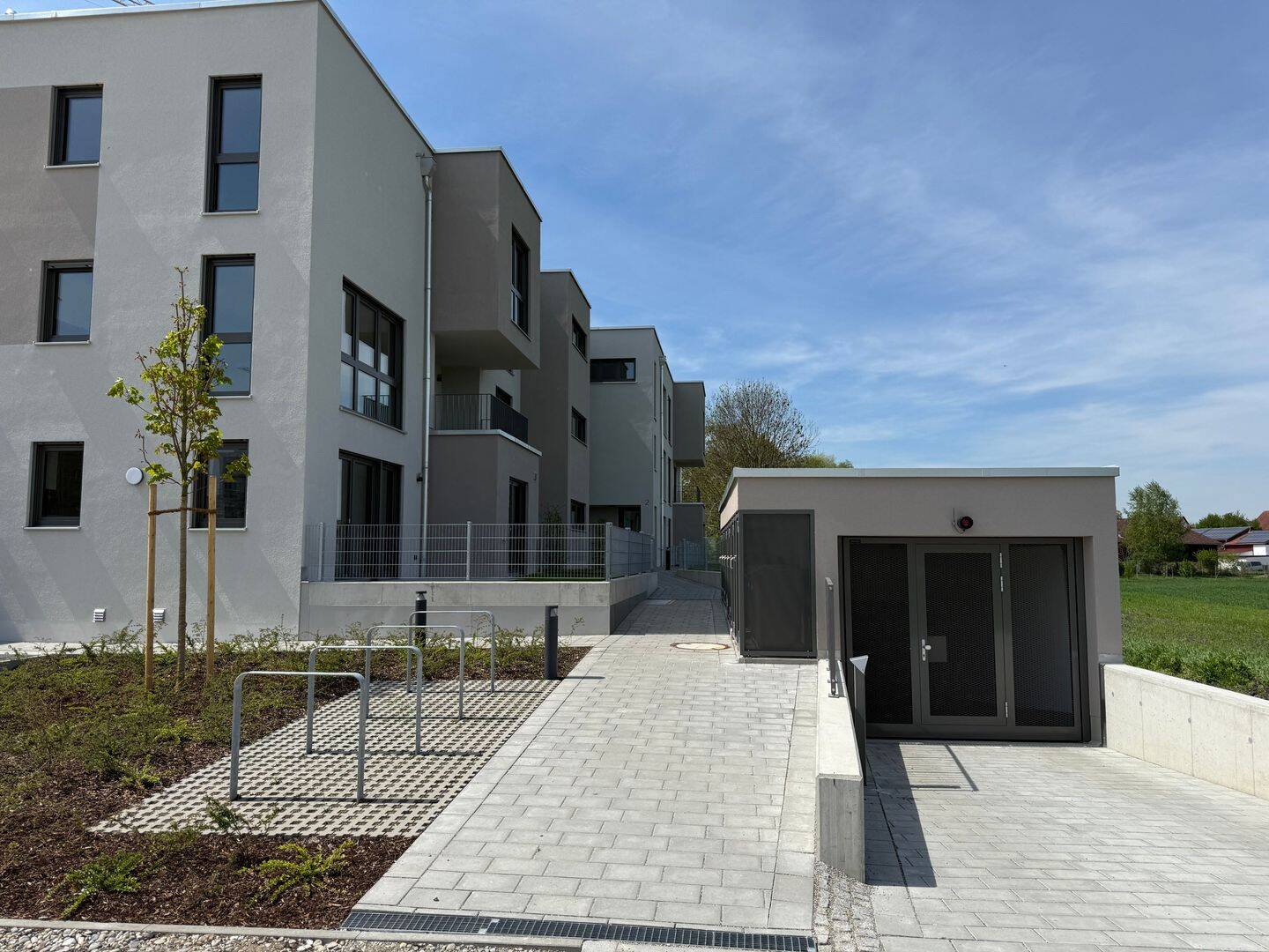3 Zimmer im Sonnenwinkel mit Balkon – KFW 55 – A+ – Glasfaser, 85221 Dachau