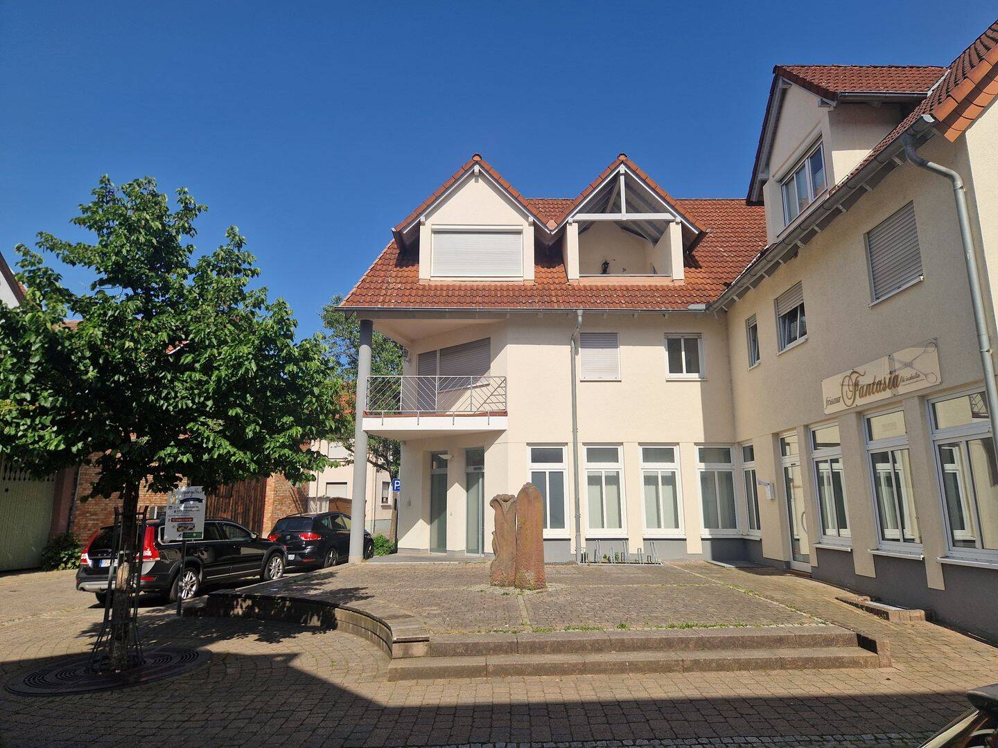 VON PRIVAT – sofort bezugsfrei!
ETW 4,5 Zimmer 121 qm in Harthausen, 67376 Harthausen