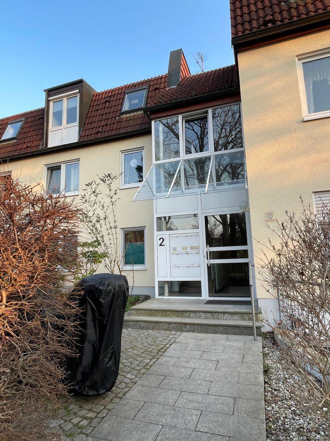 Traumhaft ruhige Lage: 3-Zimmer Wohnung in Kleinzschachwitz, 1259 Dresden (Großzschachwitz Kleinzschachwitz Leuben Lockwitz Niedersedlitz)