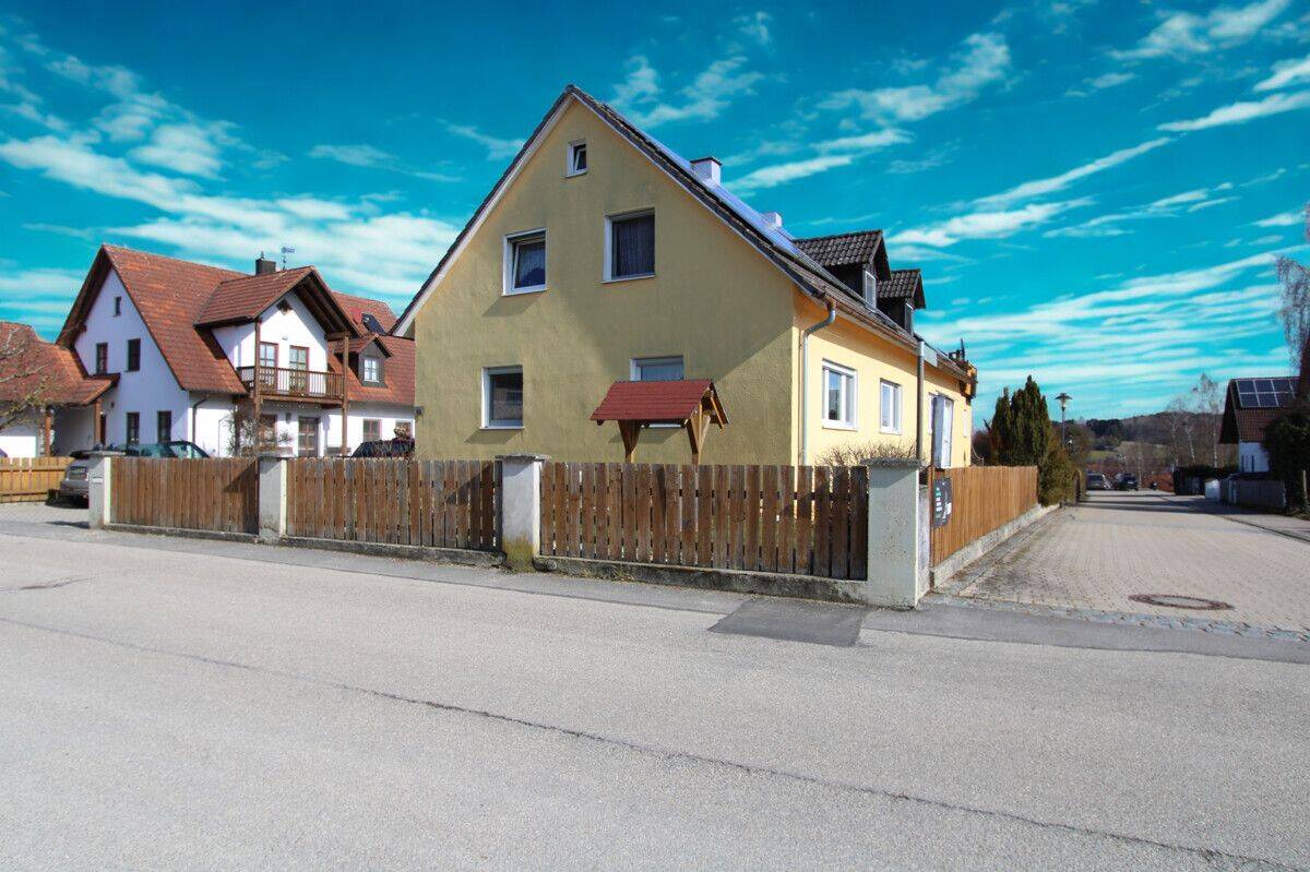 Freistehendes Einfamilienhaus mit traumhaftem Weitblick über Nandlstadt, 85405 Nandlstadt