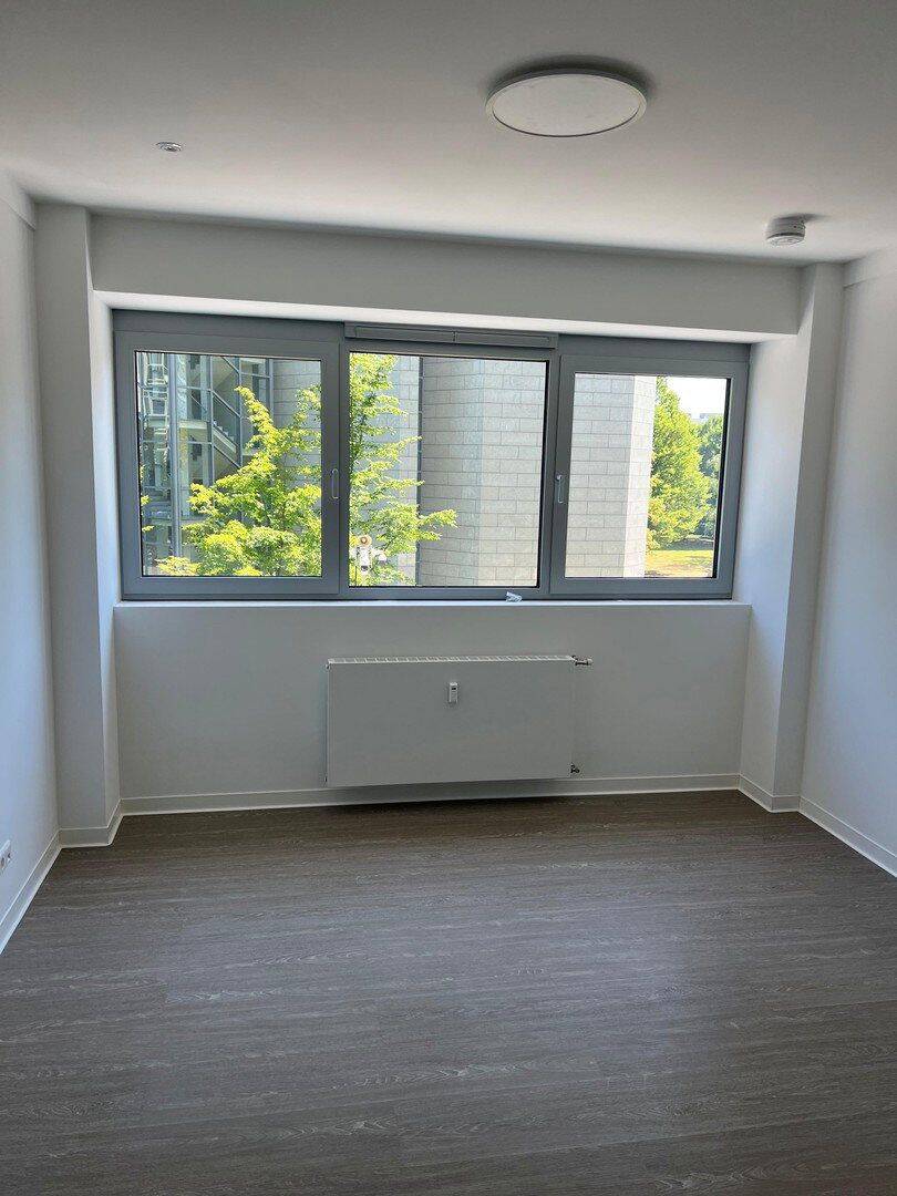 Modernes Teilmöbiliertes Apartment zu vermieten – Neubau/Erstbezug, 60528 Frankfurt am Main (Niederrad Sachsenhausen Schwanheim)