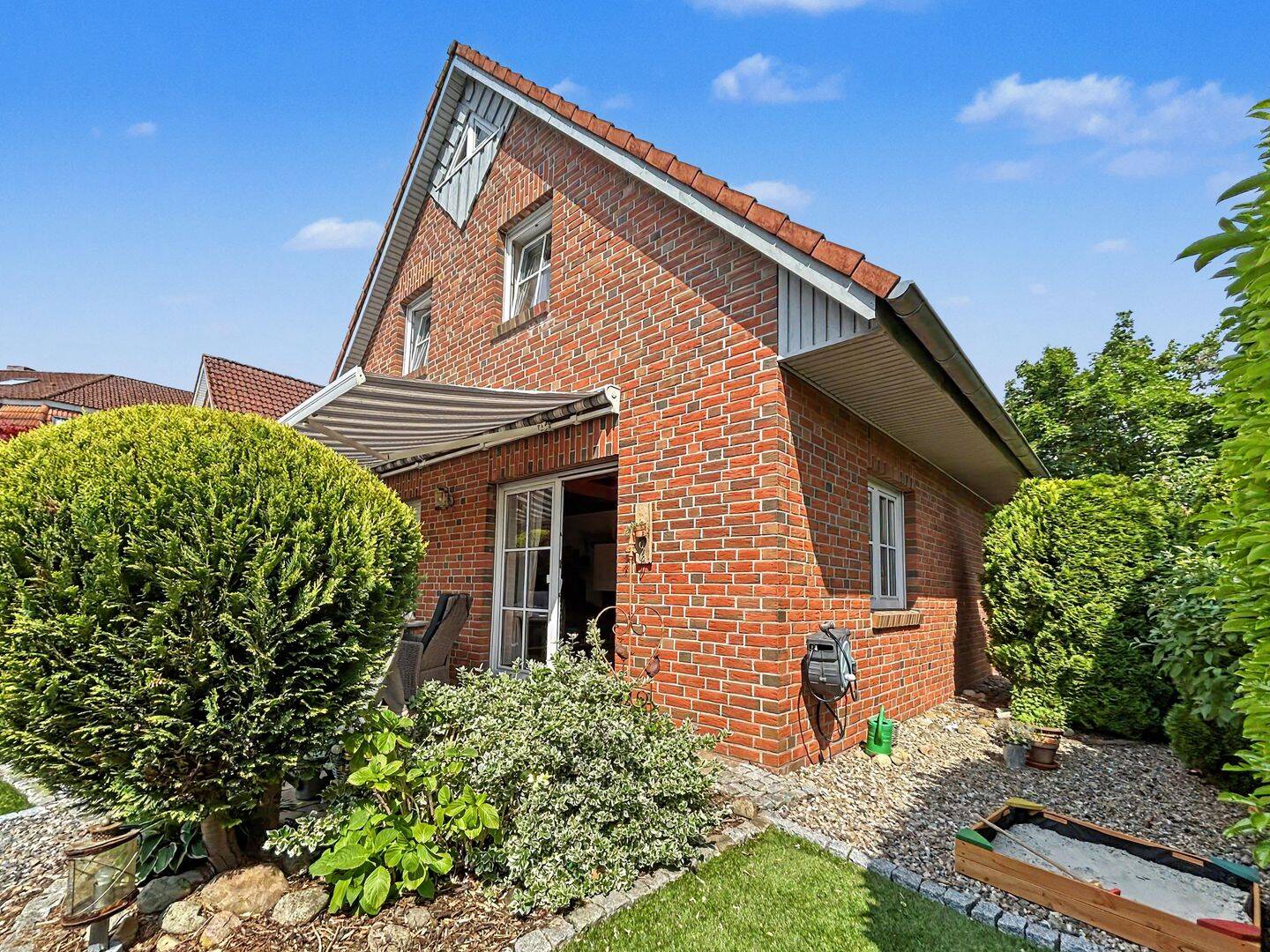 Wohlfühloase in Stade – Liebevoll gepflegtes Einfamilienhaus mit herrlichem Garten, 21684 Agathenburg