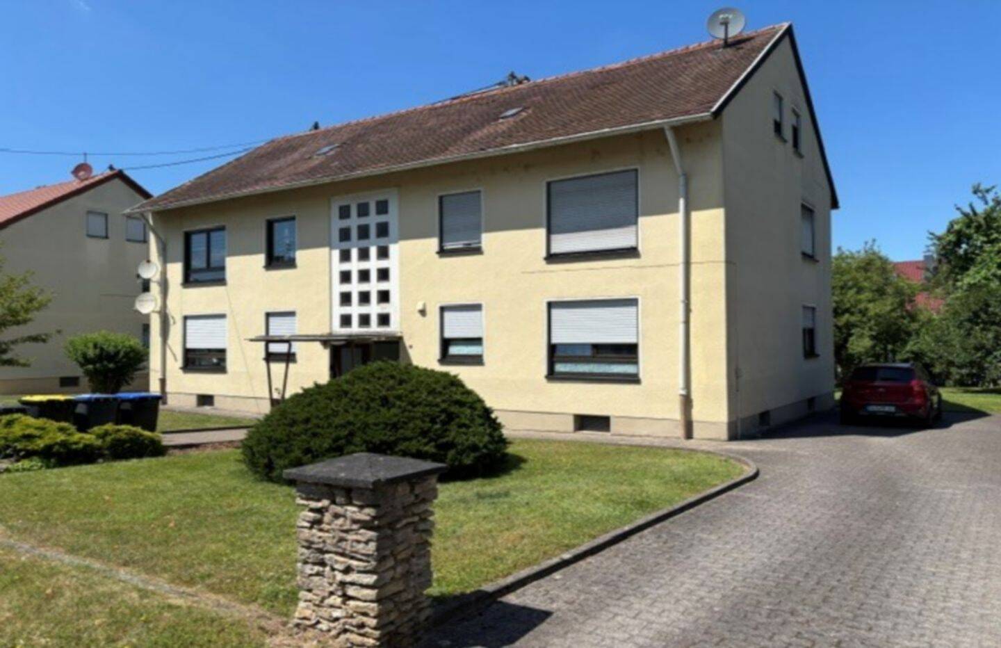 Drei schöne, vermietete Wohnungen in einem 4-Parteien Haus in sehr ruhiger Lage in Lebach, 66822 Lebach