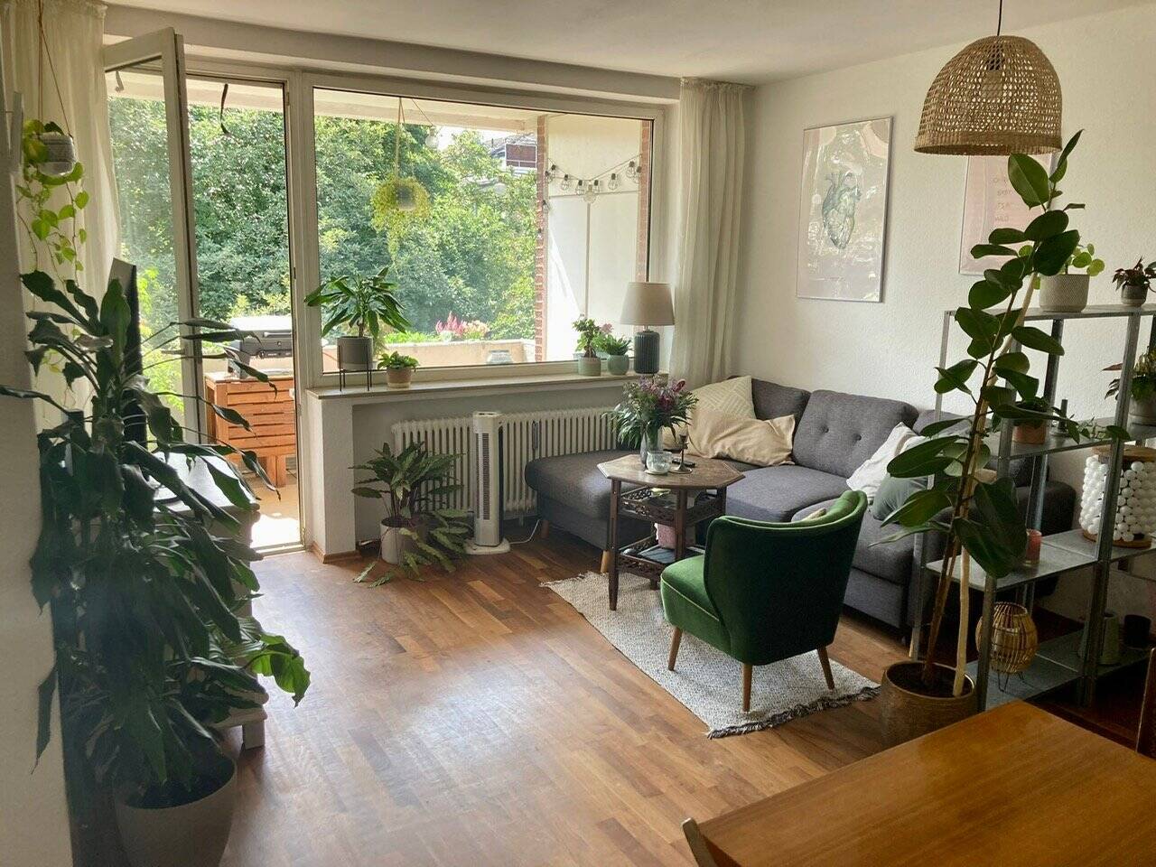 Gepflegte 2-Zimmer-Wohnung mit Einbauküche und Balkon im Stadtteil Osnabrück-Wüste zu vermieten, 49080 Osnabrück (Kalkhügel Wüste)