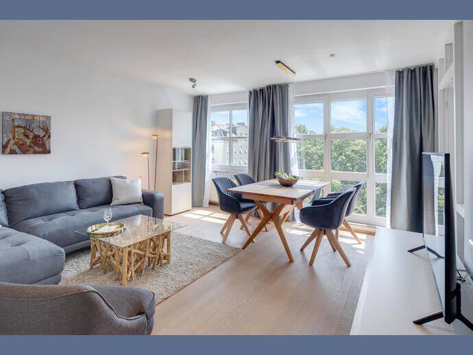 Möbliert: Tolle Lage und elegante Wohnung am Elisabethmarkt, 80796 München (Schwabing-West)