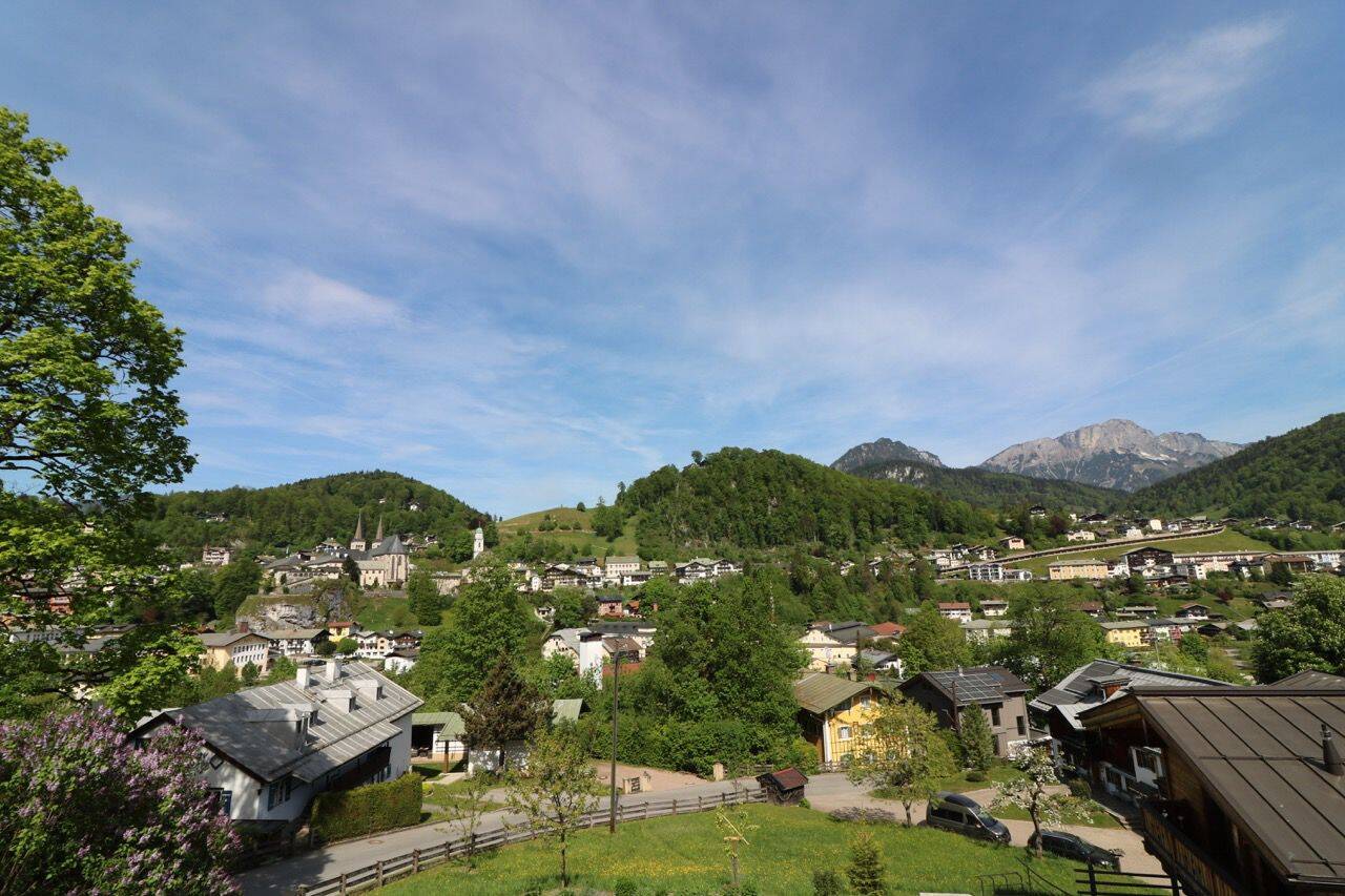 Reserviert – Doppelhaus in zentraler Lage am Salzberg mit Panoramablick – Teilvermietet, 83471 Berchtesgaden