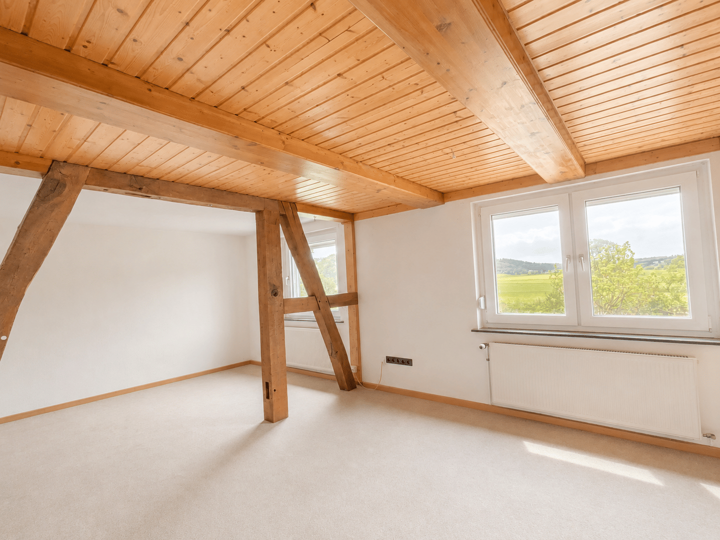 Zweifamilienhaus mit Weserlage mit herrlichem unverbaubarem Ausblick, 37194 Bodenfelde