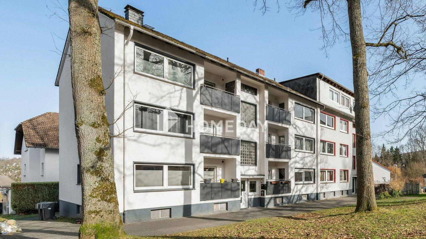 Sofort Bezugsfrei! Helle 3-Zimmer-Erdgeschosswohnung mit Süd-West Loggia, 59821 Arnsberg