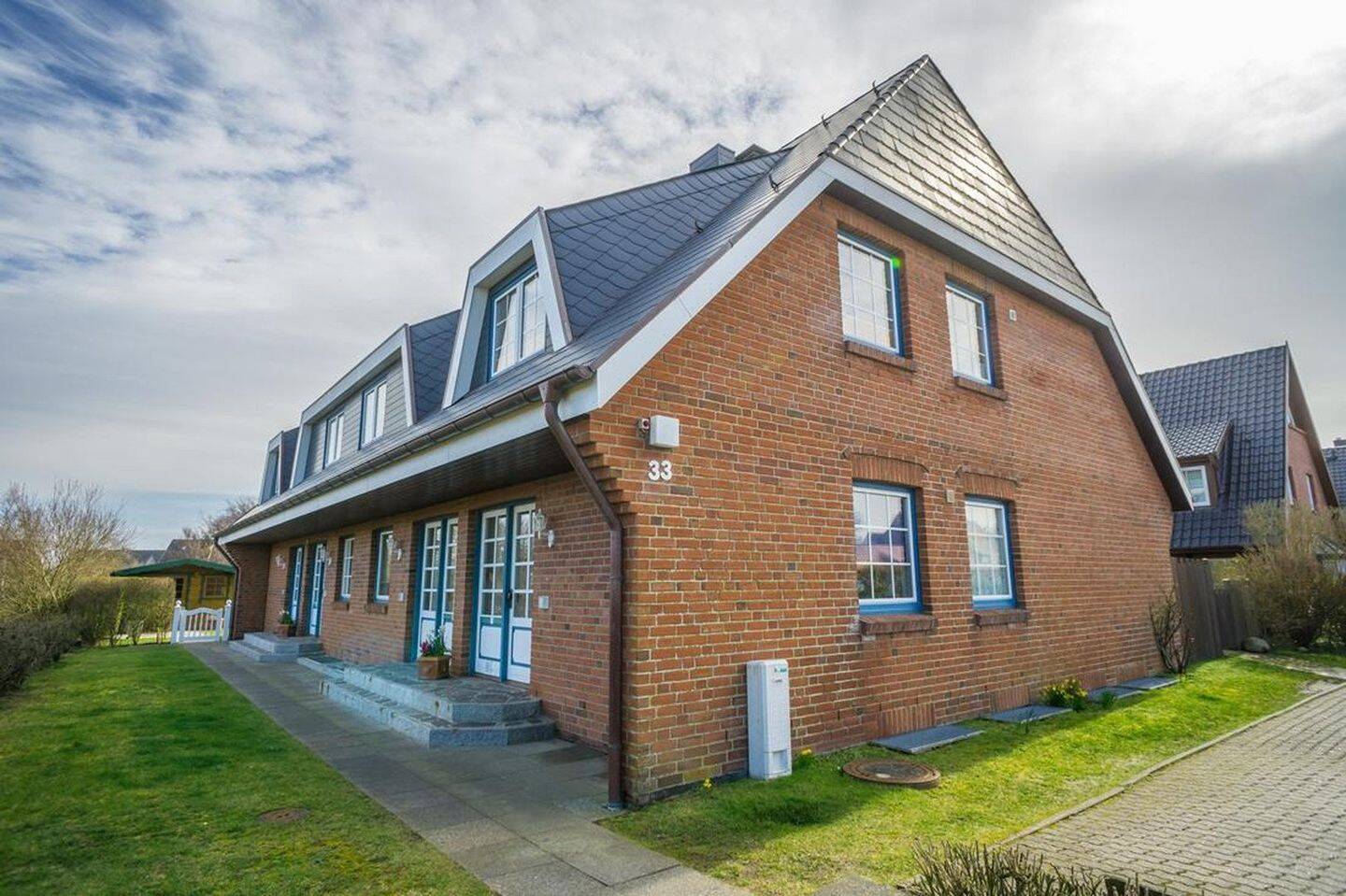 List/Sylt: charmante Eigentumswohnung Obergeschoss (1.Stock) + DG, 25992 List auf Sylt